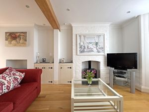 Photo 11- click for photo gallery